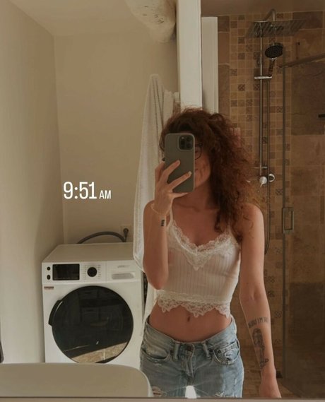 Nahá fotka uniklých OnlyFans od Lindsay Demeola