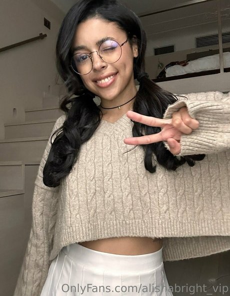 Naken lekkede OnlyFans-bilde av Alishabrightvip
