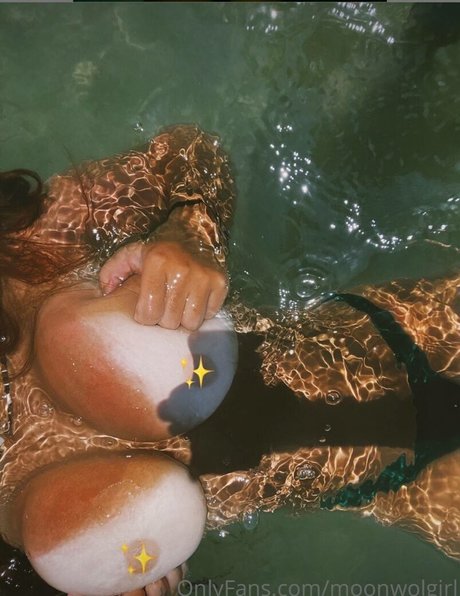 Moonwolgirl
