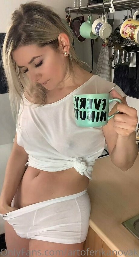 Foto desnuda filtrada de OnlyFans de Badery