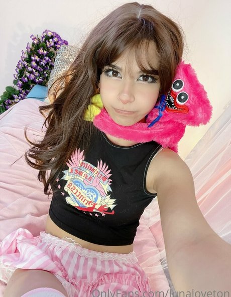 Lunaloveton
