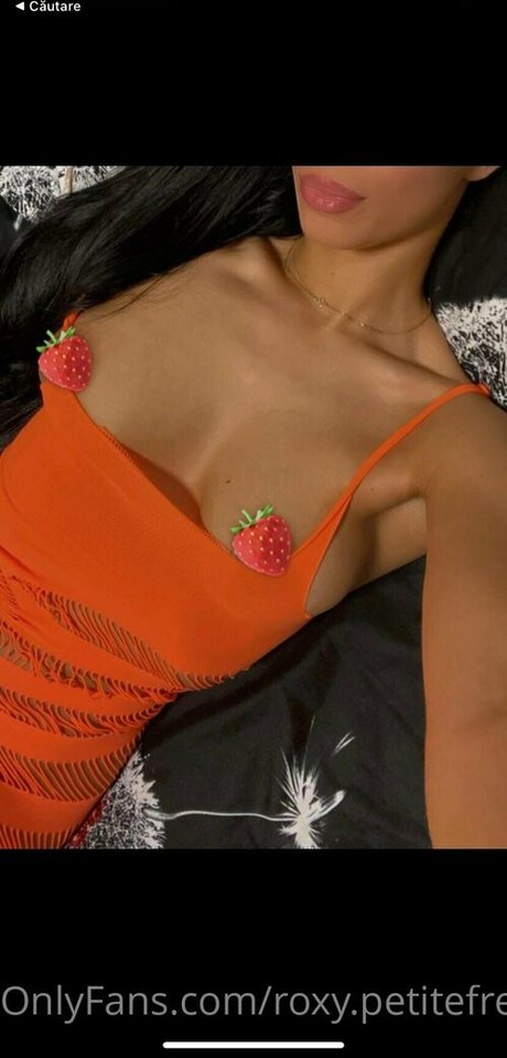 Roxy.petitefree
