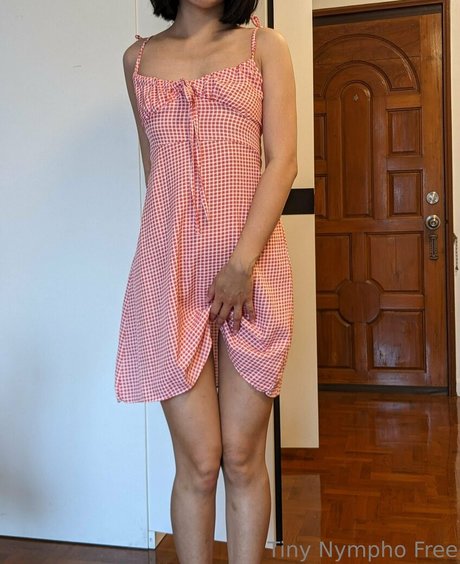 Tiny_nympho_free