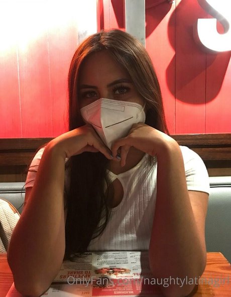 Naughtylatinagirl