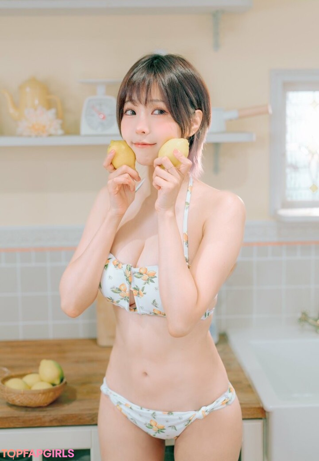 Eeelyeee nude leaked OnlyFans photo #1029