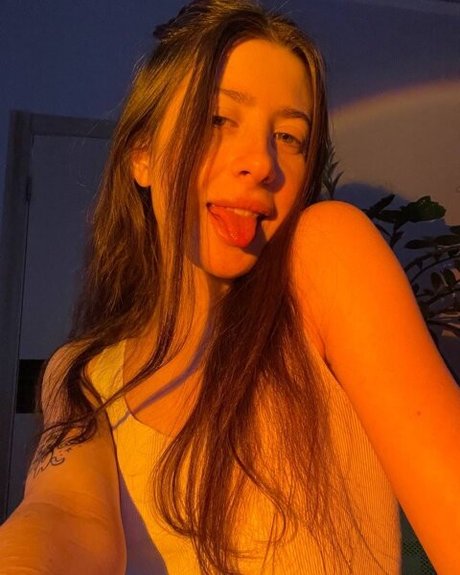 Nahá fotka uniklých OnlyFans od Mia Reed Miareeed