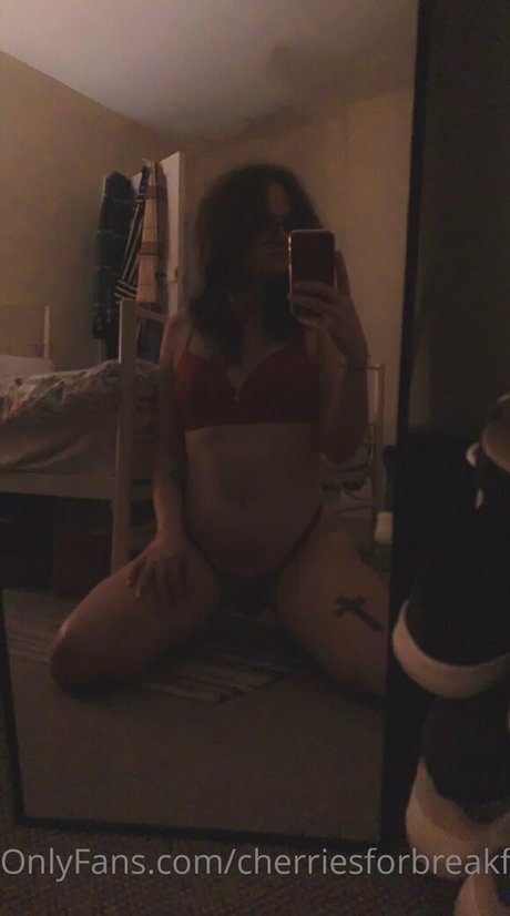 Cherriesforbreakfast