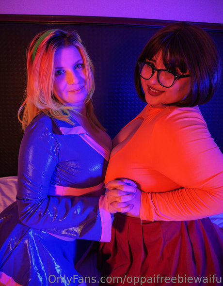 Nøgent lækket OnlyFans-billede af Oppaifreebiewaifu