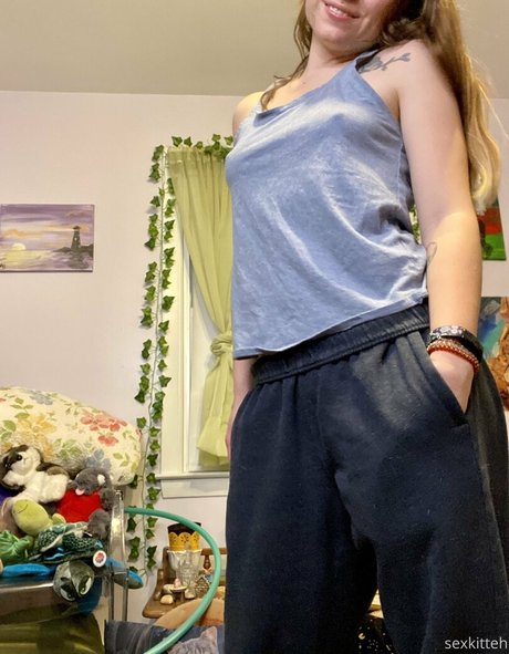Naken lekkede OnlyFans-bilde av Sexkitteh