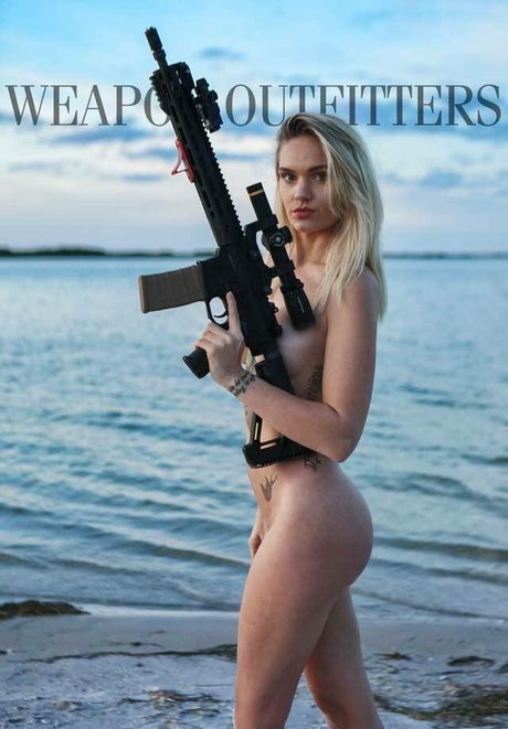 Girls With Guns