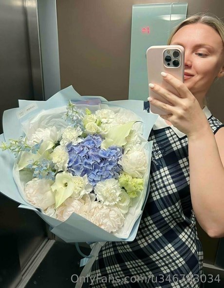 Alasti lekkinud OnlyFans-i pilt Nataliepower