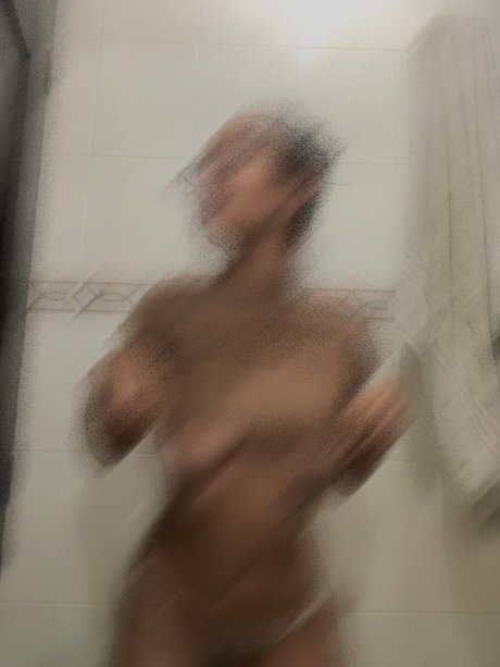 Manuela valenzuelaaa