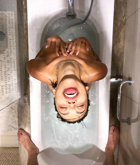 Nahá fotka uniklých OnlyFans od Agemg