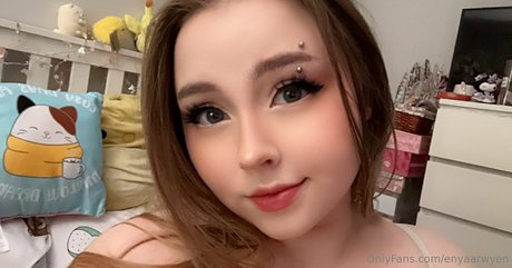 Foto desnuda filtrada de OnlyFans de Enyaarwyen