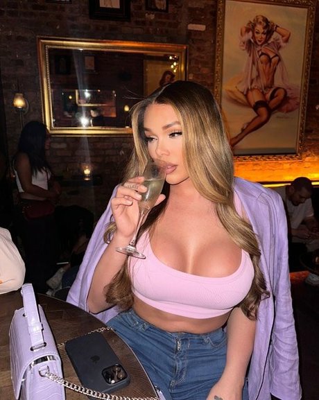 Nagie wyciekłe zdjęcie OnlyFans od Ts Lauren Cox