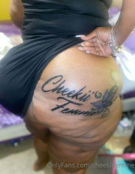 Cheekiifemme