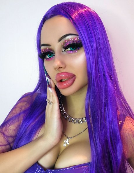 Nahá fotka uniklých OnlyFans od Alison Beth
