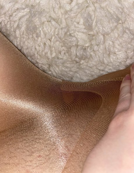 Pantyhose_princess99