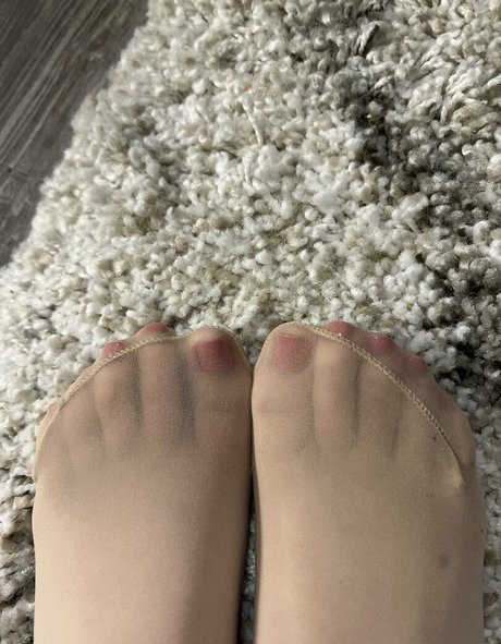 Pantyhose_princess99