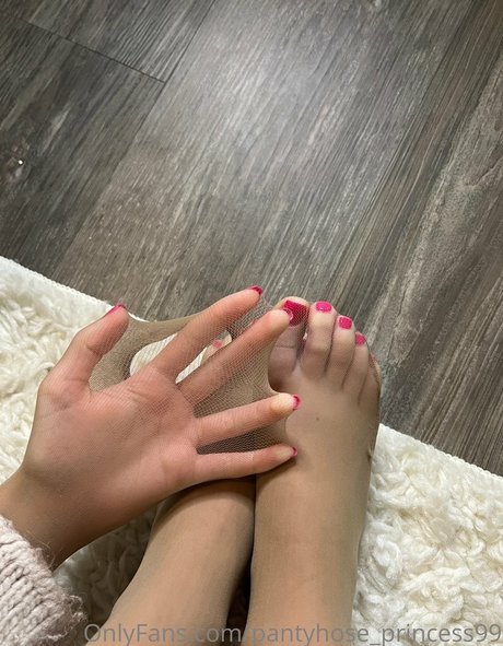 Pantyhose_princess99