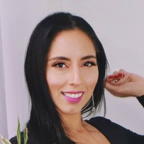 Your-favorite-nylon-girl