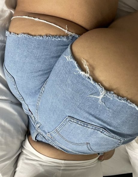 Nacktes geleaktes OnlyFans-Foto von Hellatwerky