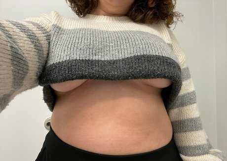 Taerapfree OnlyFans泄露裸照
