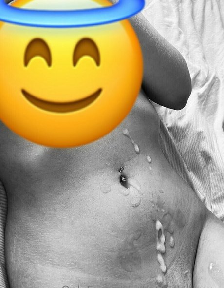 Bellabluebunny nude leaked OnlyFans photo