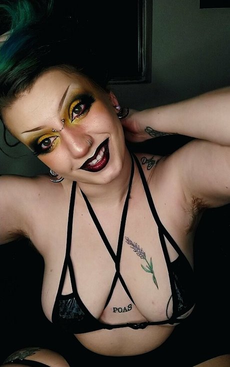 Sarahsuccubusfreepreview