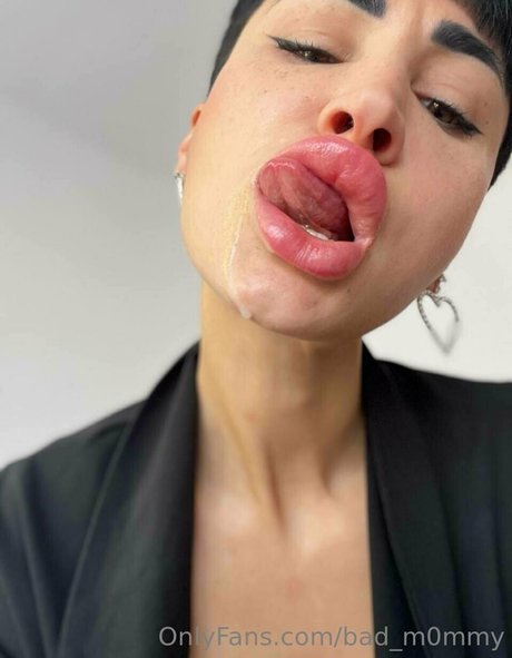 Bad_m0mmy