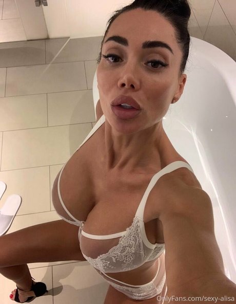 Sexy-Alisa