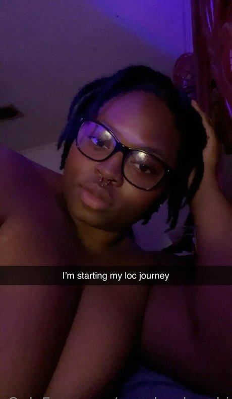 Nahá fotka uniklých OnlyFans od Gawdessbambi