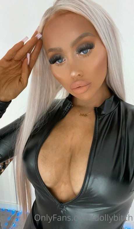 Dollybitch