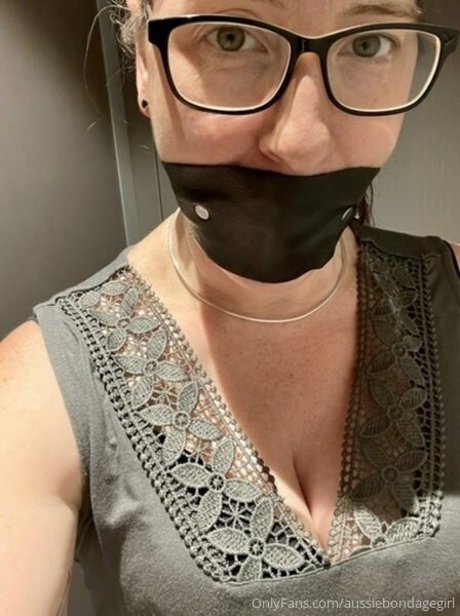 Aussiebondagegirl