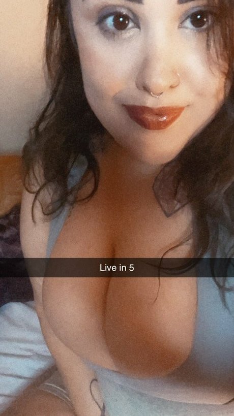Naken lekkede OnlyFans-bilde av Misskayheart