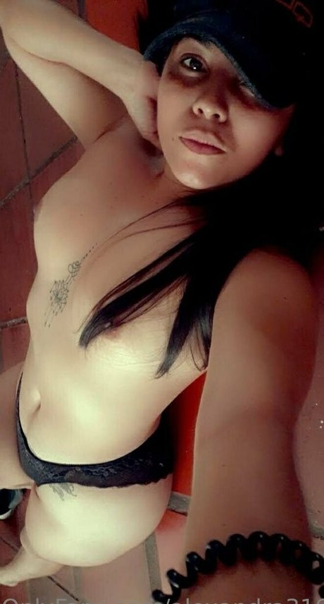 Nagie wyciekłe zdjęcie OnlyFans od Alexandra31628