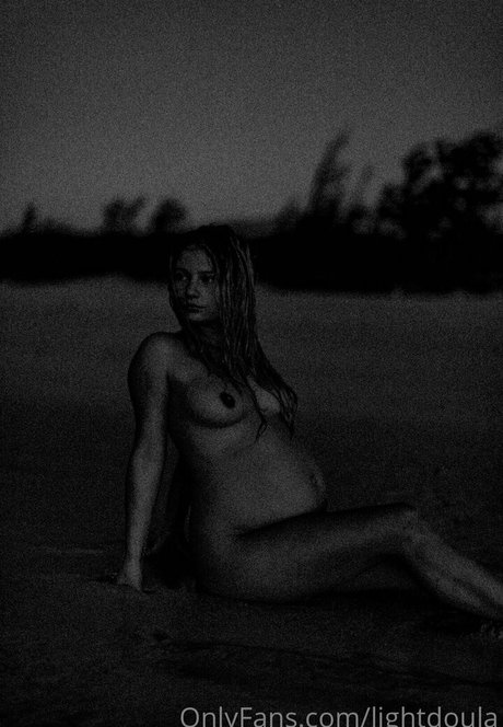 Lightdoula OnlyFans泄露裸照