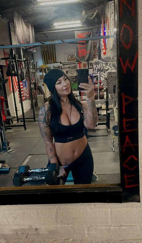 Nacktes geleaktes OnlyFans-Foto von Jenna Skiba