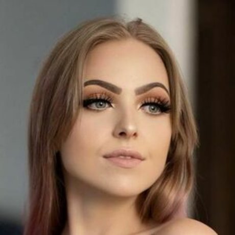 Officialbubblybrooke